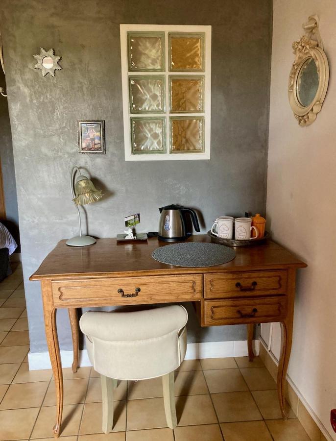 Proche Mont-Saint-Michel, B&B De Charme, Petit-Dejeuner Bio Inclus מראה חיצוני תמונה